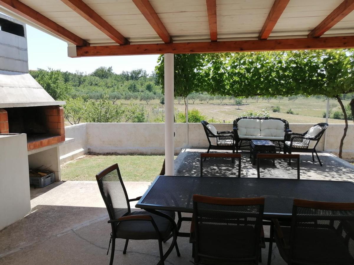 Holiday House Tunjarice 오브로박 외부 사진