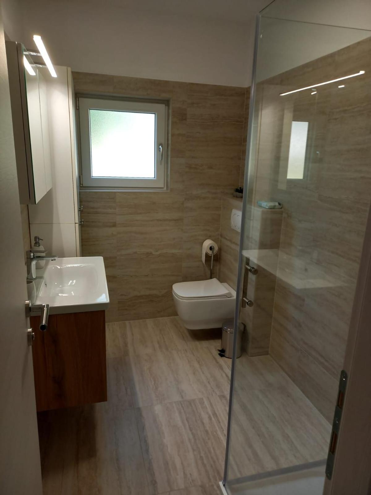 Holiday House Tunjarice 오브로박 외부 사진