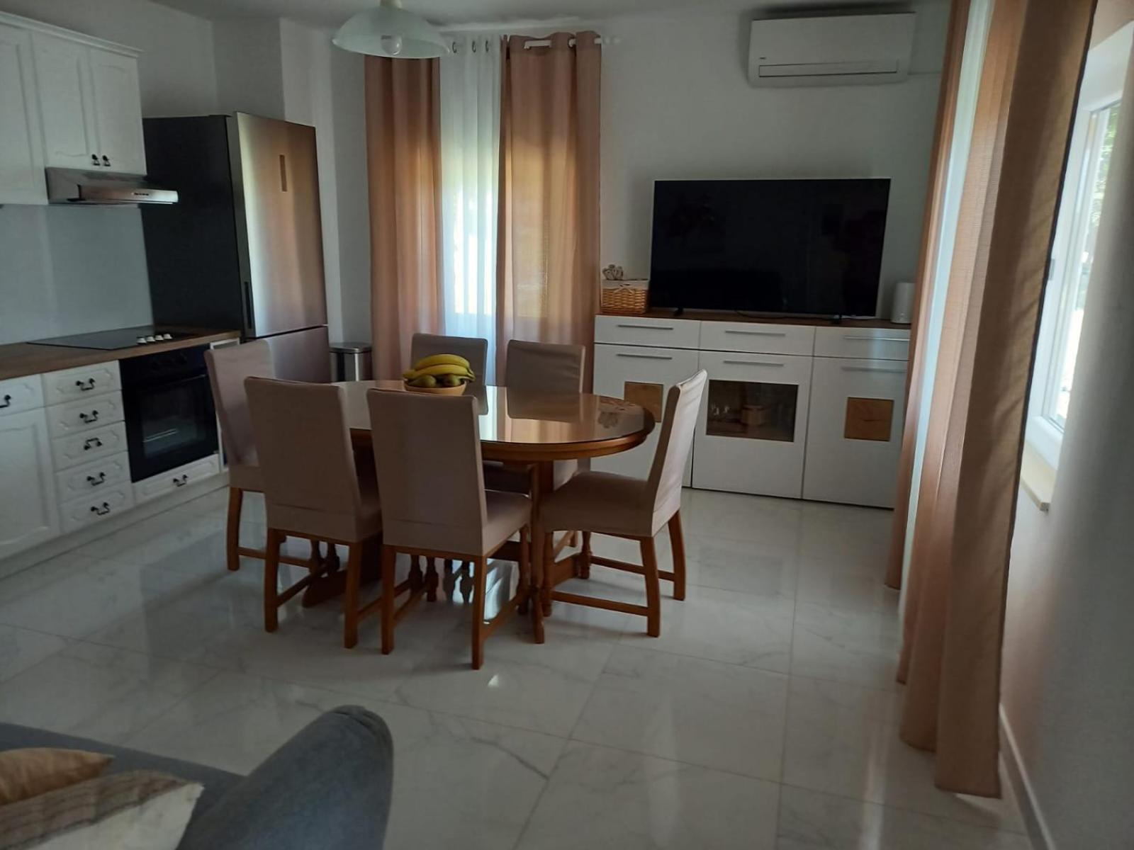 Holiday House Tunjarice 오브로박 외부 사진