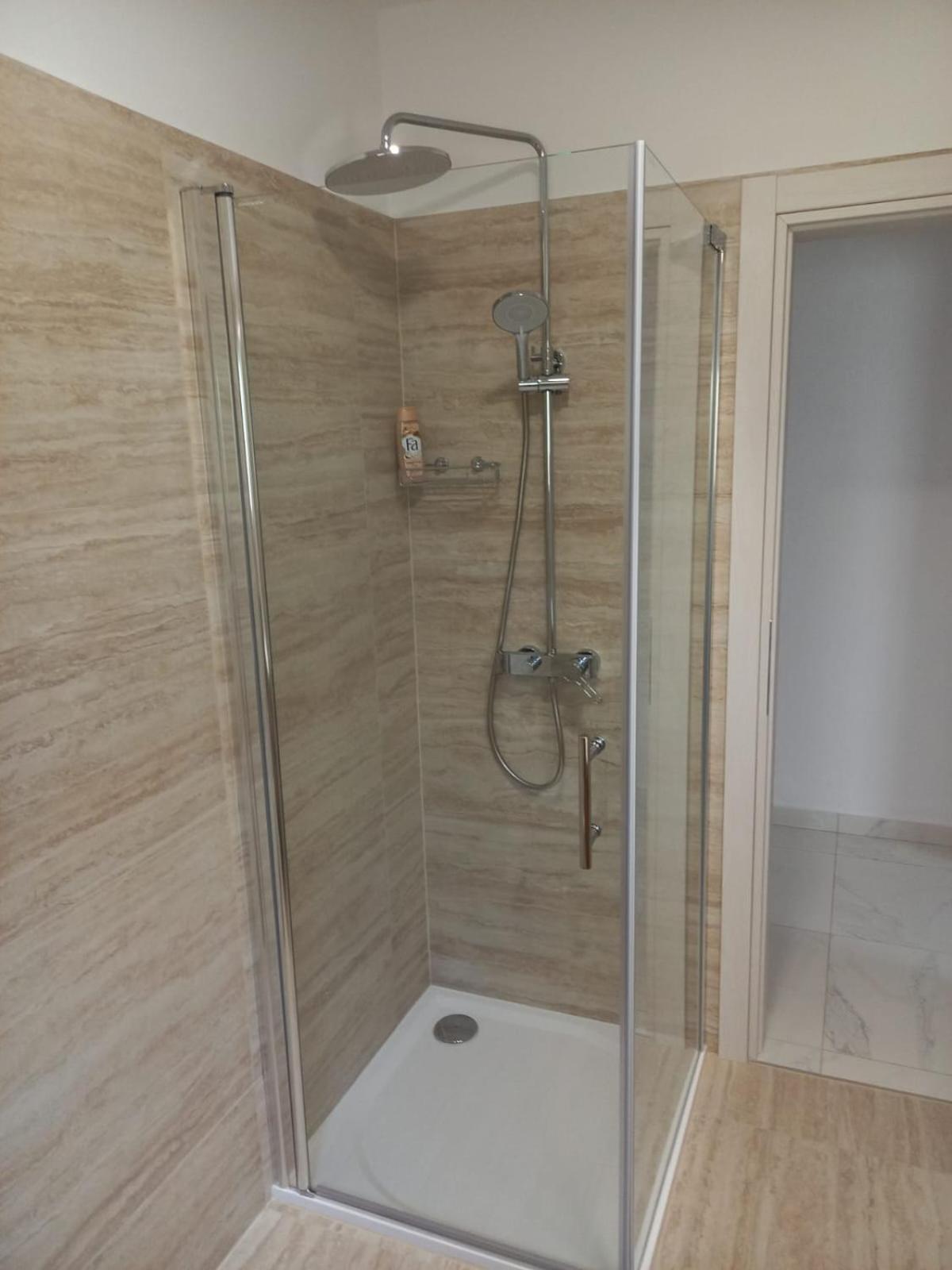 Holiday House Tunjarice 오브로박 외부 사진