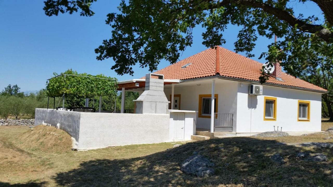 Holiday House Tunjarice 오브로박 외부 사진